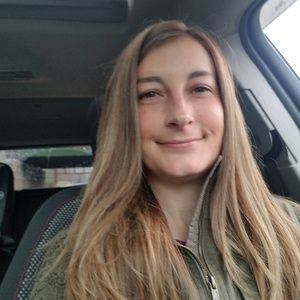 Meet your Posher, Cortney